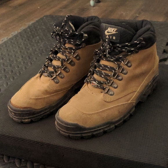 Vintage! NIKE ACG AIR TUMALO II LEATHER HIKING BOOTS - Picture 1 of 9